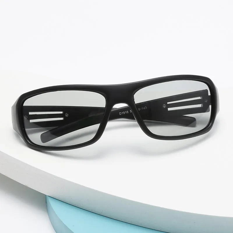 Photochromic Polaroid Cycling Sunglasses Men Polarized Glasses Male Change Color Sun Glasses For Men Outdoor Sport Glasses UV400
Photochromic Polaroid Cycling Sunglasses Men Polarized Glasses Male Change Color Sun Glasses For Men Outdoor Sport Glasses UV400