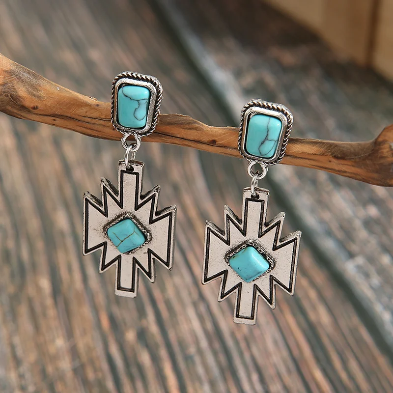 Retro Ethnic Style Inlaid -shaped Green Natural Stone Earrings Simple Geometric Earrings Bohemian Fashion Jewelry
Retro Ethnic Style Inlaid -shaped Green Natural Stone Earrings Simple Geometric Earrings Bohemian Fashion Jewelry