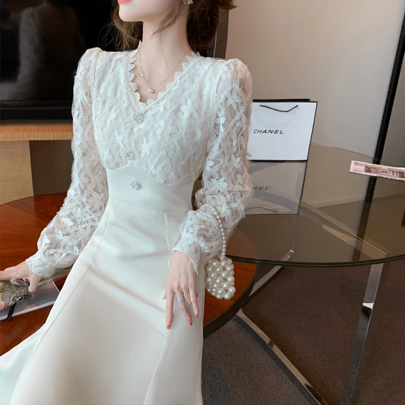 Elegant Long White Dress Women French Vintage V-neck Lace Slim Y2K Dress Spring Korean One Piece Casual Evening Party Dress 2023
Elegant Long White Dress Women French Vintage V-neck Lace Slim Y2K Dress Spring Korean One Piece Casual Evening Party Dress 2023