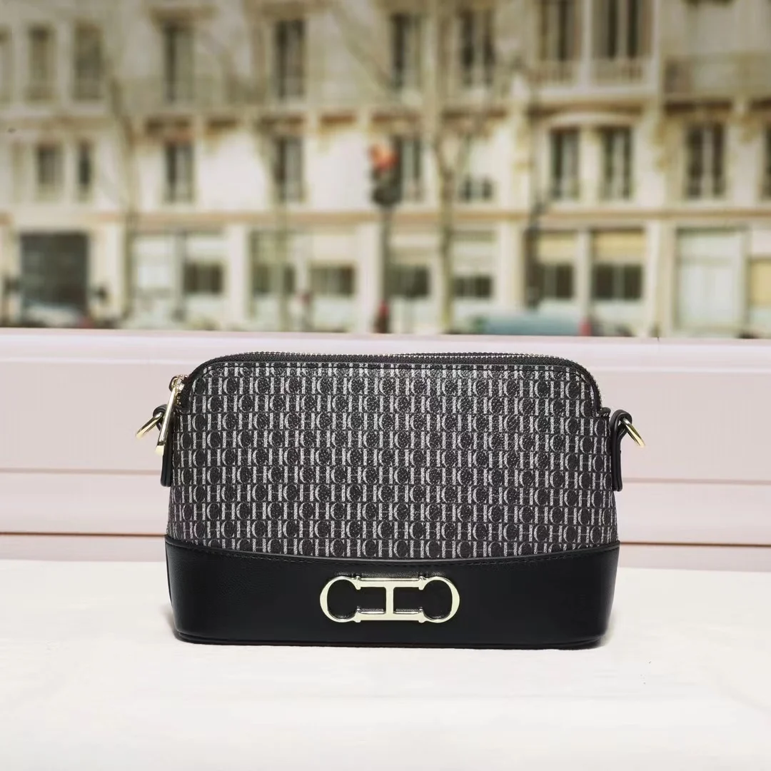Real Cowhide Letters CHCH HCHC 2023 New Ladies Fashion Solid Color Shoulder Bag Purse and Handbags Luxury Designer Sac Cc Gg
Real Cowhide Letters CHCH HCHC 2023 New Ladies Fashion Solid Color Shoulder Bag Purse and Handbags Luxury Designer Sac Cc Gg