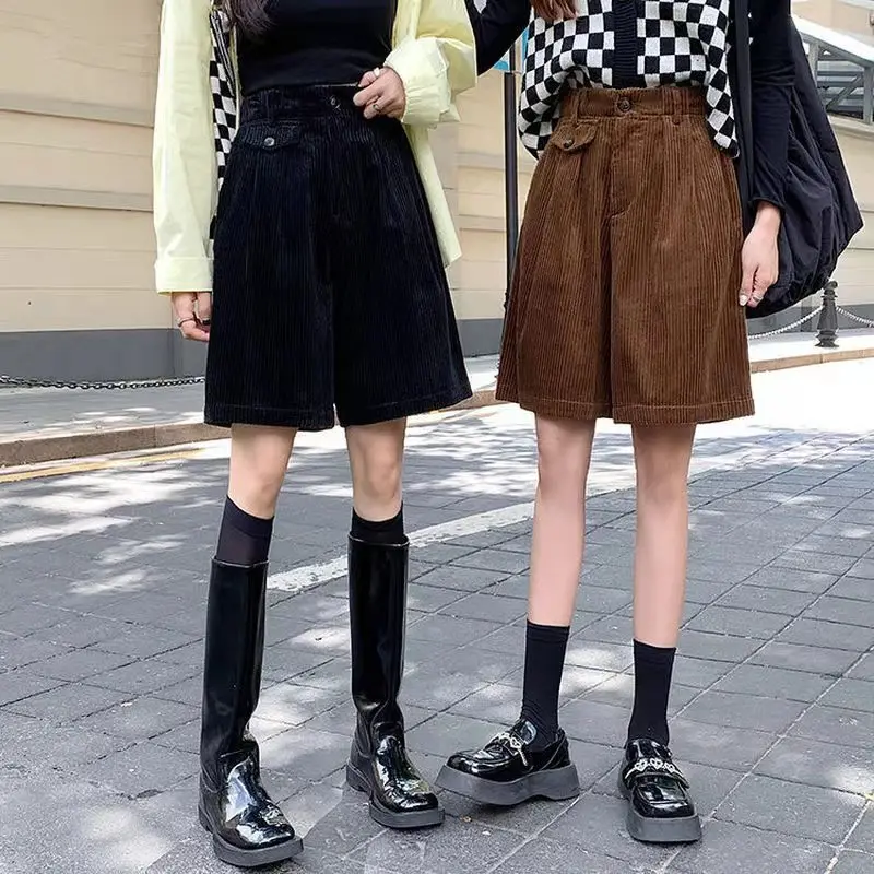 Shorts Women Spring Autumn 2022 Wide Leg Trousers Corduroy Fashion Cozy High Street Cool Design S-5xl Short Pant 
Shorts Women Spring Autumn 2022 Wide Leg Trousers Corduroy Fashion Cozy High Street Cool Design S-5xl Short Pant