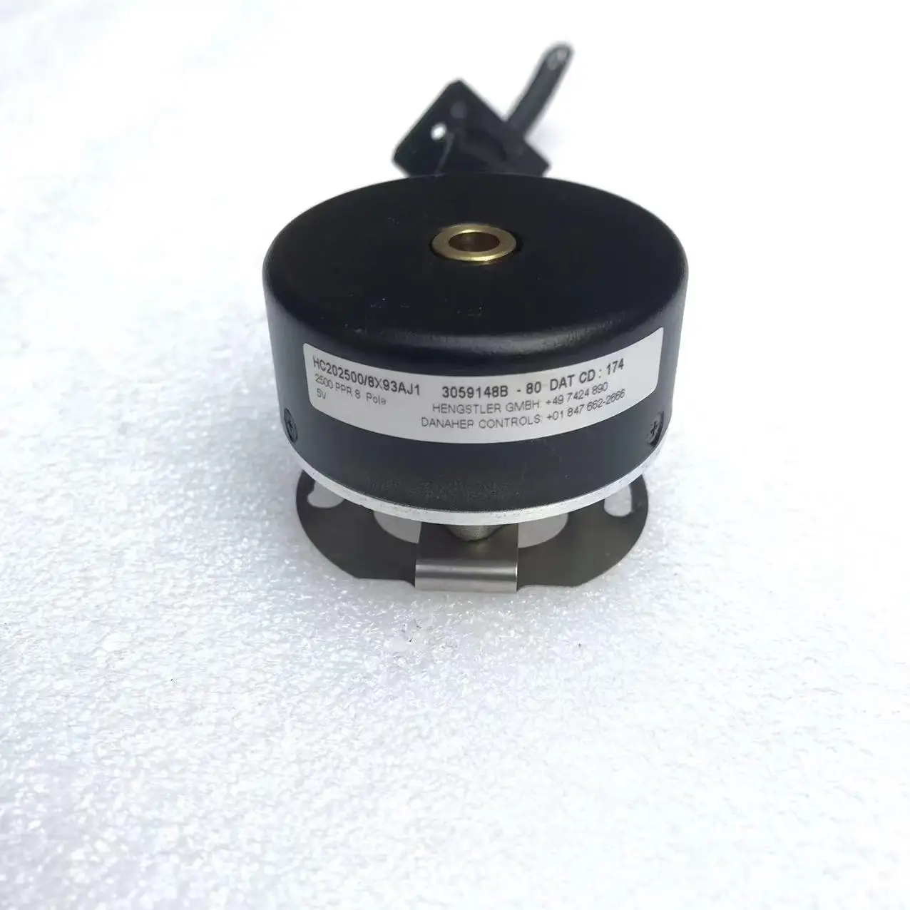 HC202500/8X93AJ1, состояние б/у, 85% Новинка, хорошо работает с 3-месячной гарантией 
HC202500/8X93AJ1, состояние б/у, 85% Новинка, хорошо работает с 3-месячной гарантией