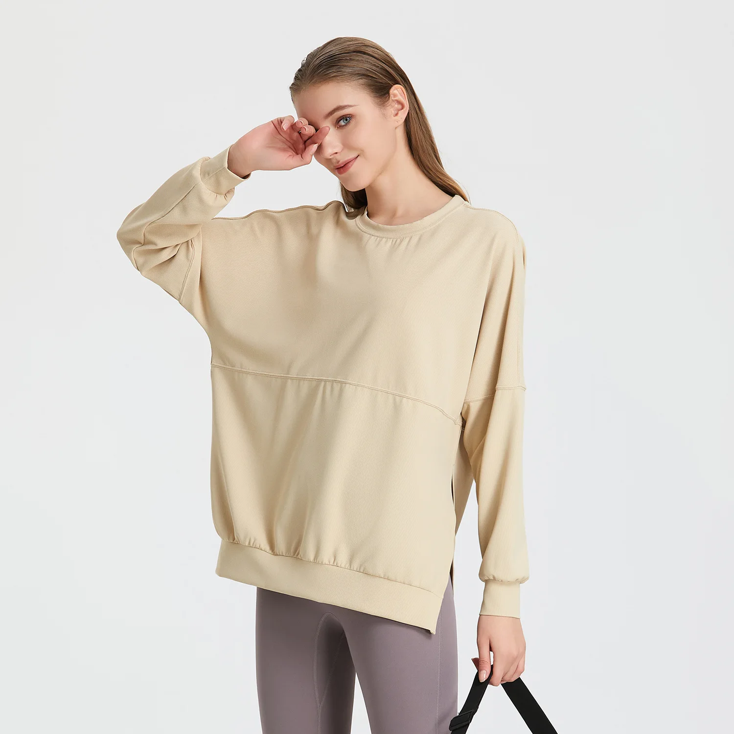 Yoga Gym Shirts Winter Autumn Running Loose Casual Sweatshirts Breathable Sports Fitness Tops for Women Blouse Active Wears
Yoga Gym Shirts Winter Autumn Running Loose Casual Sweatshirts Breathable Sports Fitness Tops for Women Blouse Active Wears