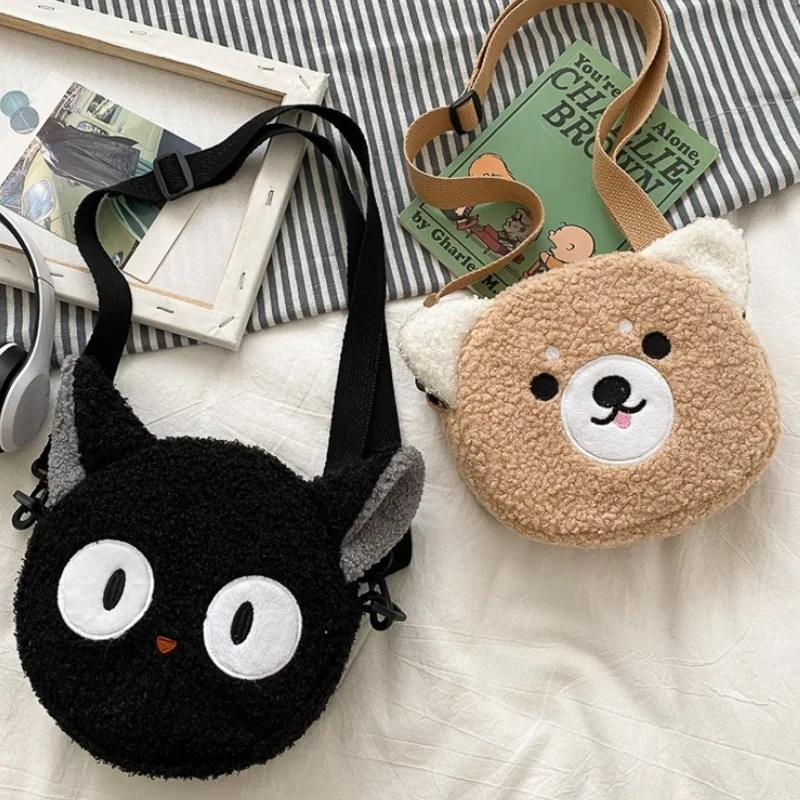 Japanese Style Kawaii Bag Women Cartoon Plush Shoulder Bag for Women 2023 New Crossbody Bag Small Phone&Purse Bag Bolsa Feminina
Japanese Style Kawaii Bag Women Cartoon Plush Shoulder Bag for Women 2023 New Crossbody Bag Small Phone&Purse Bag Bolsa Feminina