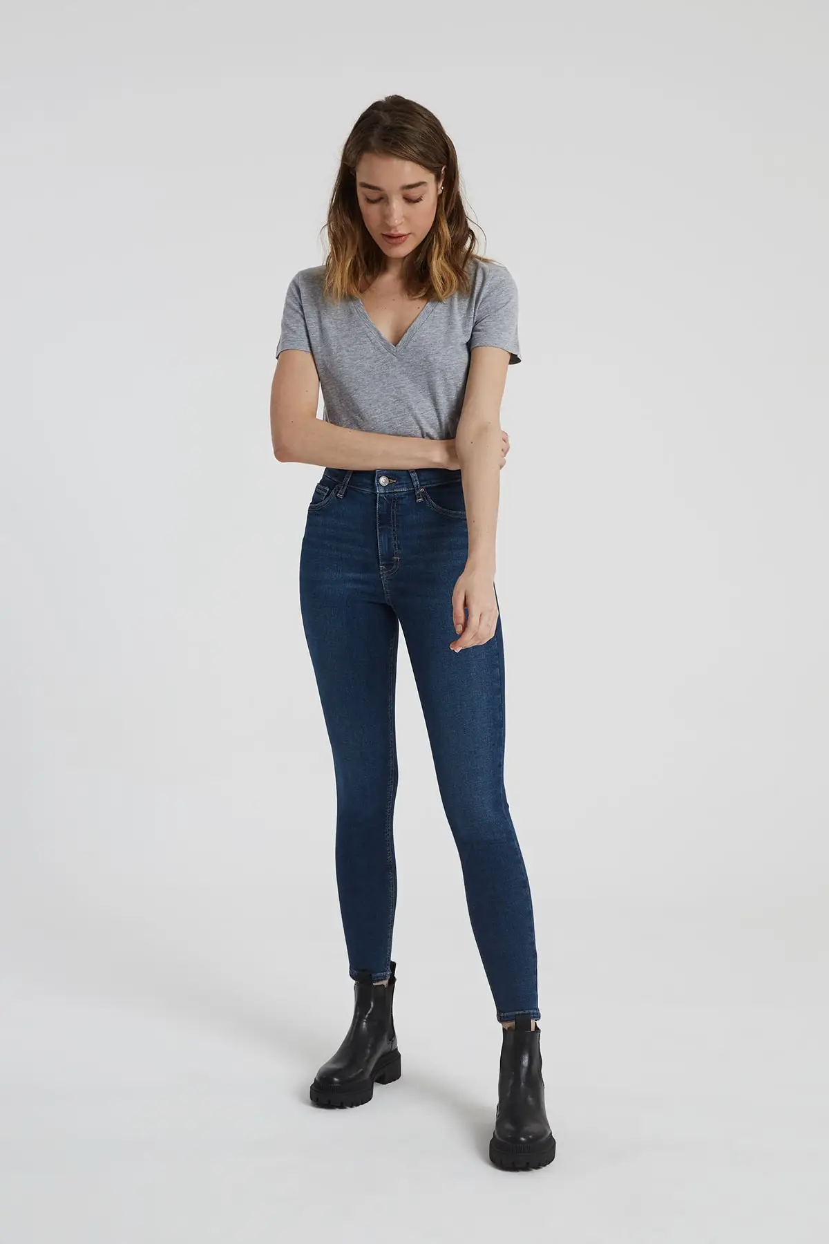Women's Jean Dark Stone Indigo High Waist Skinny Fit Straight Pant Jeans Buttons Zipper Ladies
Women's Jean Dark Stone Indigo High Waist Skinny Fit Straight Pant Jeans Buttons Zipper Ladies