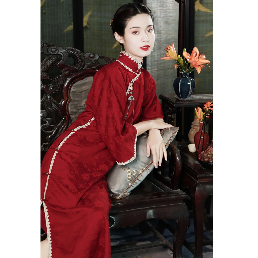 Chinese Style Cotton Linen Stand Collar Red Jacquard Big Sleeves Qipao Bridal Toast Dress For Women Vintage Improved Cheongsam
Chinese Style Cotton Linen Stand Collar Red Jacquard Big Sleeves Qipao Bridal Toast Dress For Women Vintage Improved Cheongsam