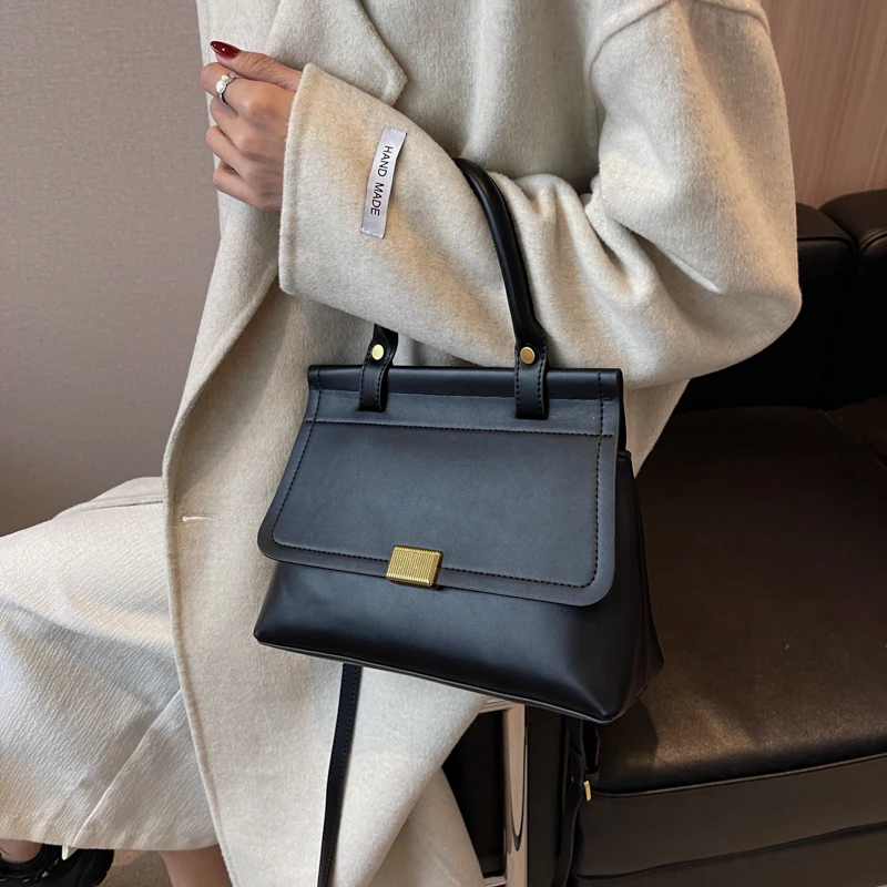Женская сумка-тоут с верхней ручкой, зимняя трендовая винтажная однотонная сумка 2023, маленькие кожаные сумки через плечо, кошельки и сумочк...
Женская сумка-тоут с верхней ручкой, зимняя трендовая винтажная однотонная сумка 2023, маленькие кожаные сумки через плечо, кошельки и сумочк...