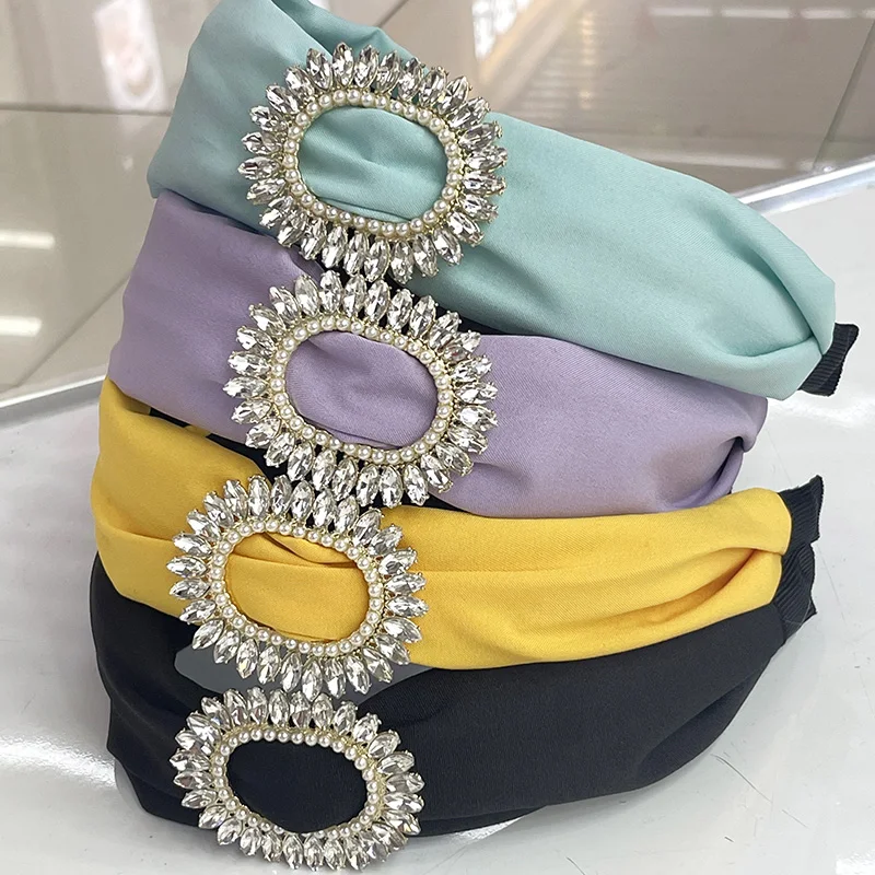 Rhinestone Metal Colorfule Hairbands Headbands Ornament Accessories Hair Accessories Wholesale
Rhinestone Metal Colorfule Hairbands Headbands Ornament Accessories Hair Accessories Wholesale