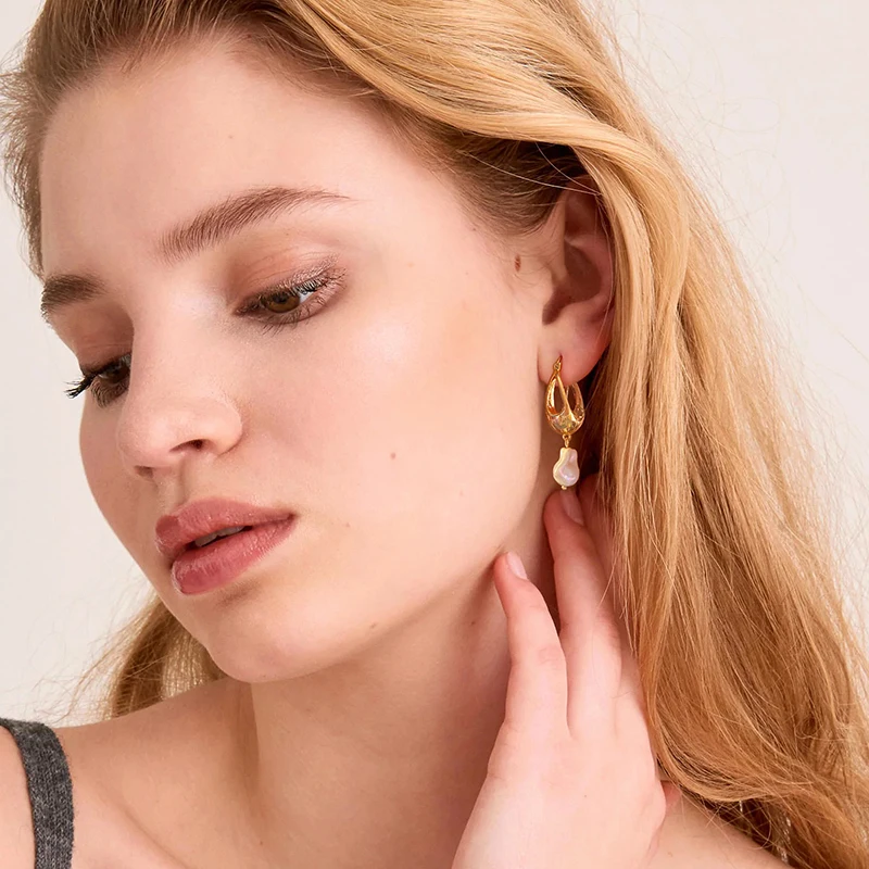 

CRMYA Baroque Style Pearls Dangle Earrings for Women Gold-plated Piercing Water Drop Earrings 2023 Women's Jewelry Wholesale