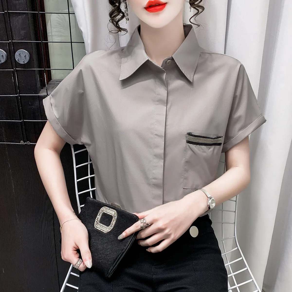 Chiffon Loose Women's Blouse New Fashion Solid Color Polo Shirt Summer Casual Short Sleeve Top Houthion
Chiffon Loose Women's Blouse New Fashion Solid Color Polo Shirt Summer Casual Short Sleeve Top Houthion