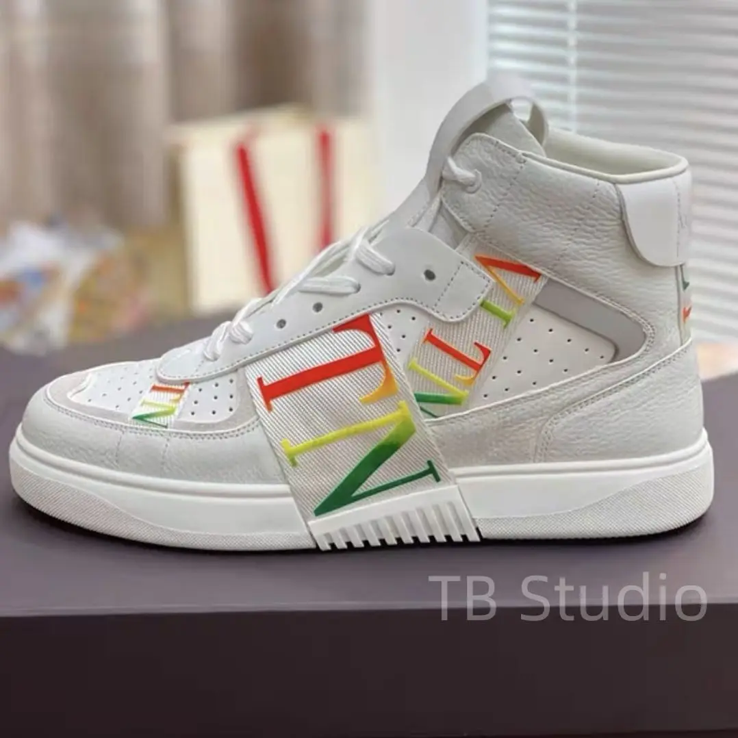 Men Casual Sneakers Luxury Design V Brand Flat Leather Shoes Lace-up High-top Shoes Men's Tennis Sneakers Fashion patchwork Shoe
Men Casual Sneakers Luxury Design V Brand Flat Leather Shoes Lace-up High-top Shoes Men's Tennis Sneakers Fashion patchwork Shoe