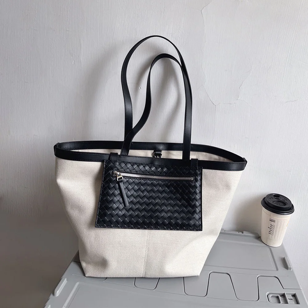 Lightweight~Canvas with Head Cowhide Bag~Casual Clash Large Shopping Bag Shoulder Large Capacity Tote Women's Bag
Lightweight~Canvas with Head Cowhide Bag~Casual Clash Large Shopping Bag Shoulder Large Capacity Tote Women's Bag