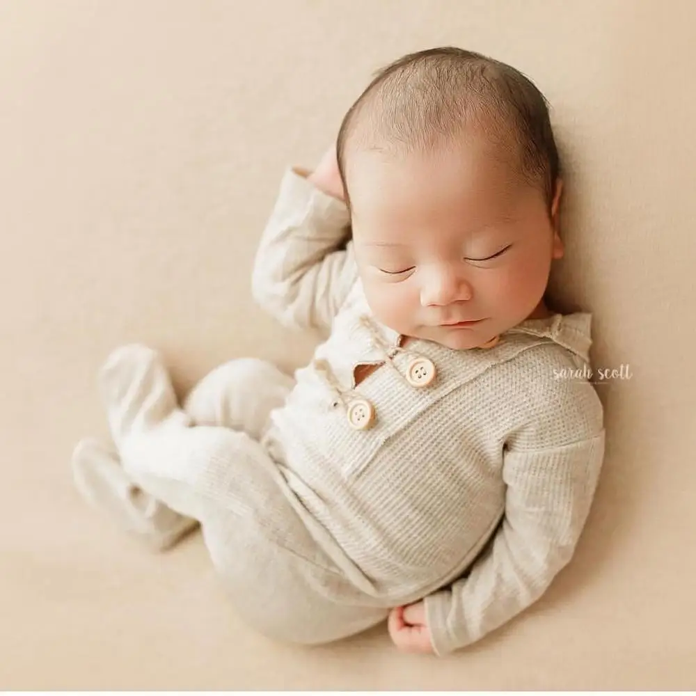 Baby Photo Newborn Photography Props Clothes Baby Boys Rompers & Hat Sets Knit Fabric Bebe Clothing Studio Accessories
Baby Photo Newborn Photography Props Clothes Baby Boys Rompers & Hat Sets Knit Fabric Bebe Clothing Studio Accessories
