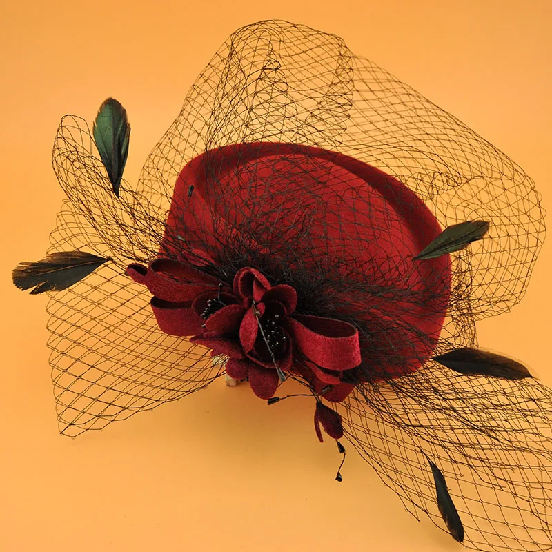 European Mini Fedora Cap Wine Red 100% Wool Flower Fedoras Bride Face Veil Feather Wool Fascinator Hat Headpiece Stewardness Cap
European Mini Fedora Cap Wine Red 100% Wool Flower Fedoras Bride Face Veil Feather Wool Fascinator Hat Headpiece Stewardness Cap