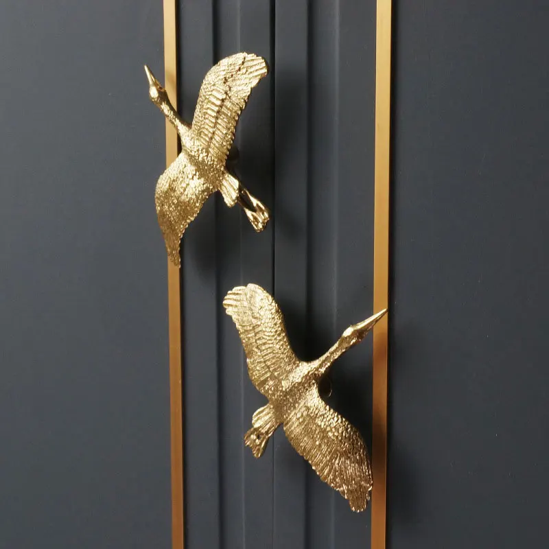 Luxury Brass Handle Geese Shape Kitchen Cabinet Door Handles Wardrobe Cupboard Drawer Pulls Knobs Furniture Hardware Home Decor
Luxury Brass Handle Geese Shape Kitchen Cabinet Door Handles Wardrobe Cupboard Drawer Pulls Knobs Furniture Hardware Home Decor