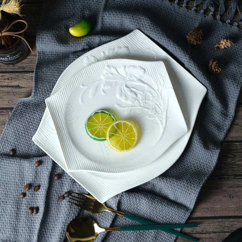 European Ceramic Plate Dining Room Desktop Court Relief Western Steak Dish Flower Pattern Dessert Organizer Kitchen Tableware 
European Ceramic Plate Dining Room Desktop Court Relief Western Steak Dish Flower Pattern Dessert Organizer Kitchen Tableware