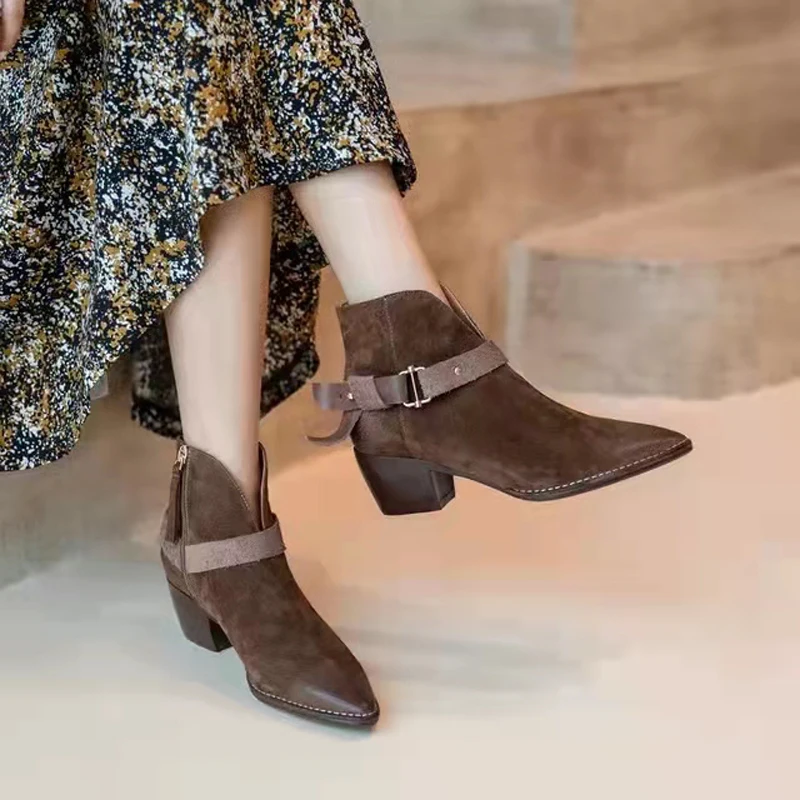 New Nice Low Boots Women Fall Winter Eu US British France Fashion Classic Retro Casual Elegant Comfortable Thick Heel Ankle Boot
New Nice Low Boots Women Fall Winter Eu US British France Fashion Classic Retro Casual Elegant Comfortable Thick Heel Ankle Boot