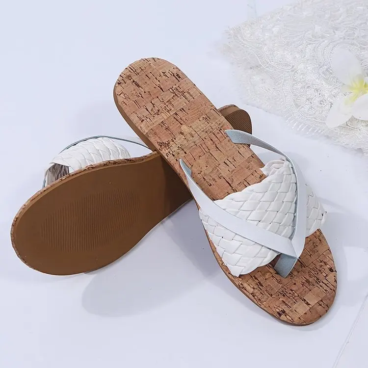 Sandals Slippers 2022 New Shallow Mouth Color Matching Summer Bottom Heel Mother Shoes Flat Casual Sandals Ladies Slippers
Sandals Slippers 2022 New Shallow Mouth Color Matching Summer Bottom Heel Mother Shoes Flat Casual Sandals Ladies Slippers