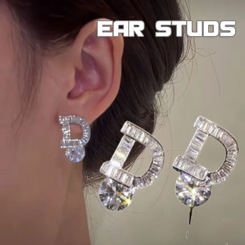 Zircon D Shape Earrings for Women Elegant Stylish Stud Earrings Birthday Jewelry Gift B99
Zircon D Shape Earrings for Women Elegant Stylish Stud Earrings Birthday Jewelry Gift B99