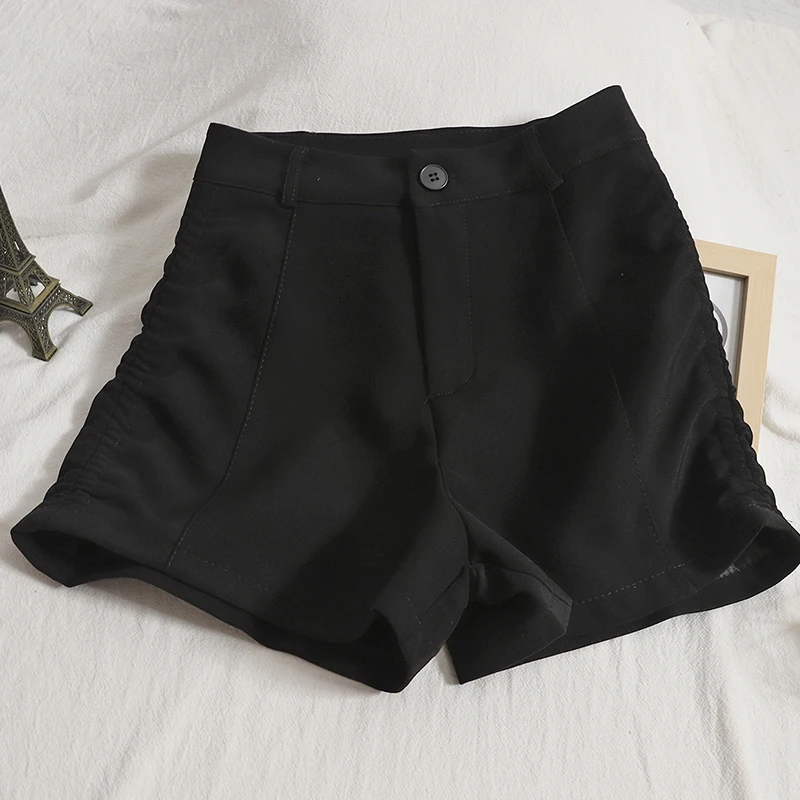2022 Spring Wome Casual Shorts Women Solid Button Irregular Fashion A-line Wide Leg Shorts High Waist Shorts Women
2022 Spring Wome Casual Shorts Women Solid Button Irregular Fashion A-line Wide Leg Shorts High Waist Shorts Women