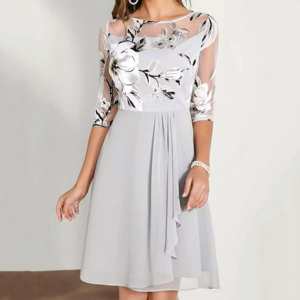 2022 Summer Casual Woman Dress Floral A-LINE O-Neck Three Quarter Sleeve Knee-Length Irregular Hem Elegant Party Dresses
2022 Summer Casual Woman Dress Floral A-LINE O-Neck Three Quarter Sleeve Knee-Length Irregular Hem Elegant Party Dresses