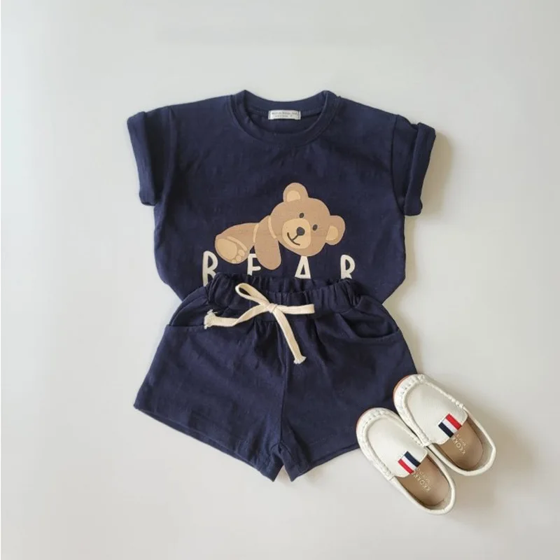 Toddler Baby Boys Casual Clothes Sets Summer Kids Boys Letter Print Bear T-shirt+Cotton Linen Shorts 2PCS Children Sport Suits
Toddler Baby Boys Casual Clothes Sets Summer Kids Boys Letter Print Bear T-shirt+Cotton Linen Shorts 2PCS Children Sport Suits