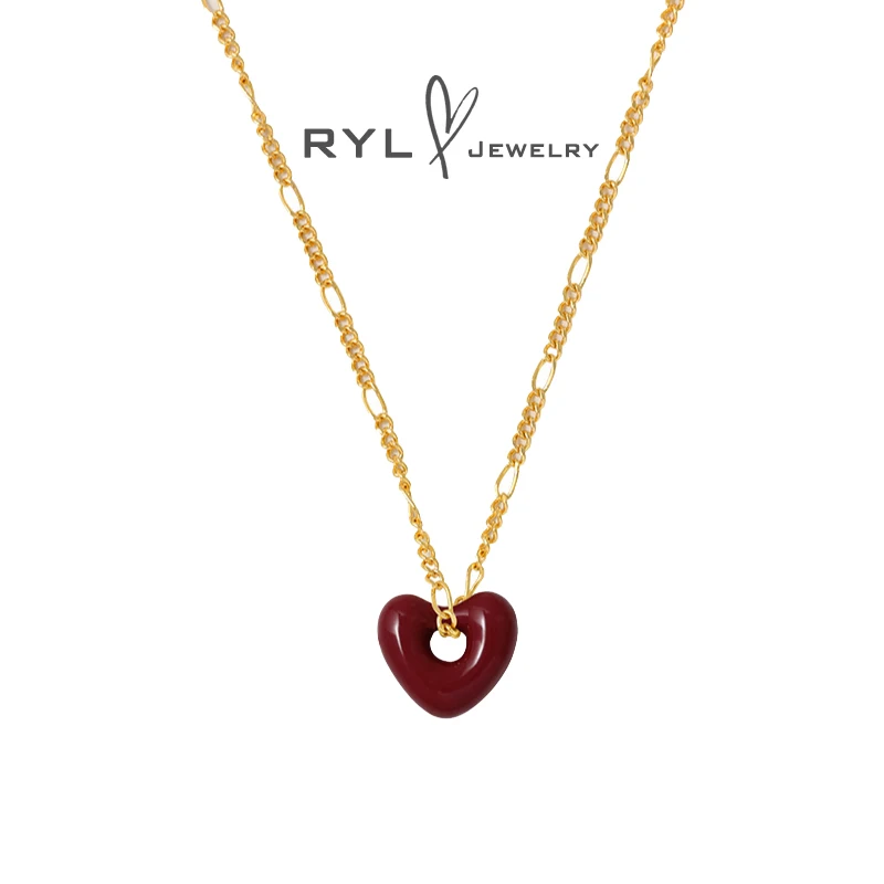 

Love Necklace Female Collarbone Chain Simple and Versatile with The Same Paragraph Heart-shaped 18k Gold Necklace