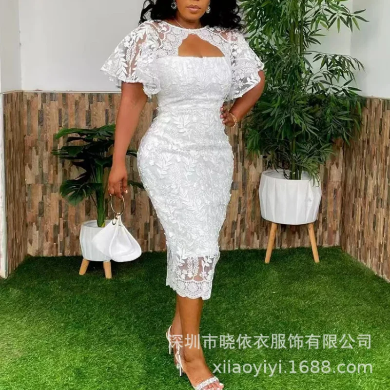 2023 Summer Women New White Dress Temperament Commuter Lace Vintage Dress Round Neck Open Chest Slim Sexy Dress 
2023 Summer Women New White Dress Temperament Commuter Lace Vintage Dress Round Neck Open Chest Slim Sexy Dress