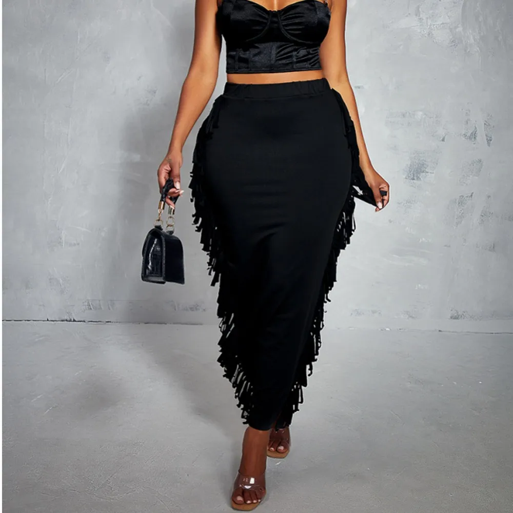 Black Fringed Skirt Tight Fitting Long Skirt Sexy Women's Fashion All Match Bag Hip Pencil Skirt Spring African Casual Clothing
Black Fringed Skirt Tight Fitting Long Skirt Sexy Women's Fashion All Match Bag Hip Pencil Skirt Spring African Casual Clothing