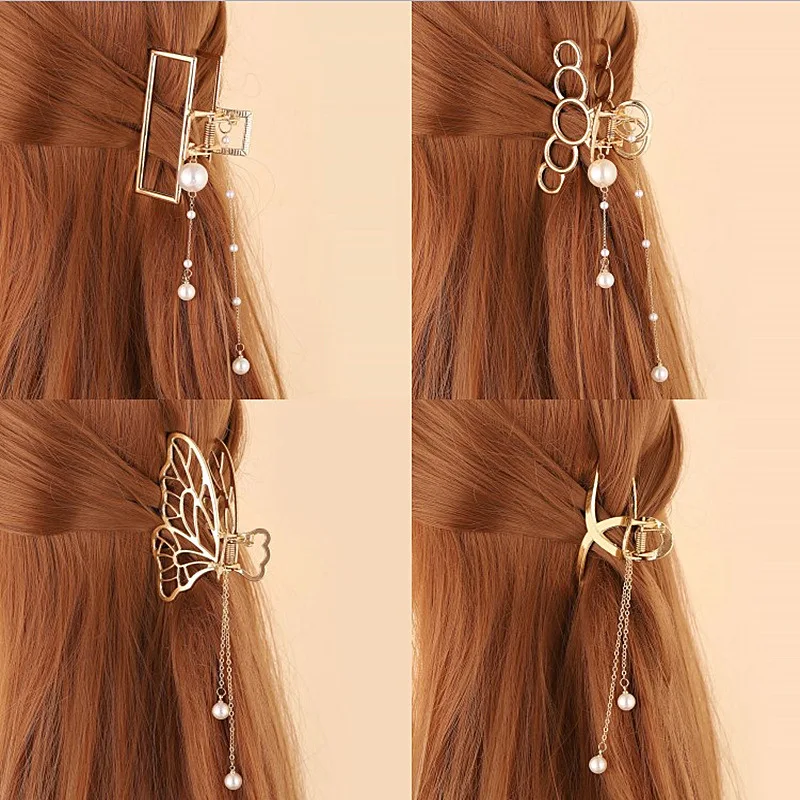 2022 New Metal Pearl Tassel Clip Back Head Hairpin Girl Hairpin Shark Clip Elegant Temperament Hairpin Simple Hair Accessories 
2022 New Metal Pearl Tassel Clip Back Head Hairpin Girl Hairpin Shark Clip Elegant Temperament Hairpin Simple Hair Accessories