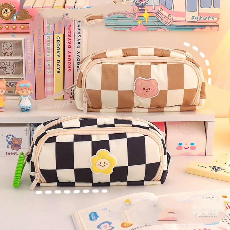 Portable Simple Large Capacity Kawaii Pencil Bag Japanese Girl High Appearance Level Storage Stationery Case Pencil Case
Portable Simple Large Capacity Kawaii Pencil Bag Japanese Girl High Appearance Level Storage Stationery Case Pencil Case