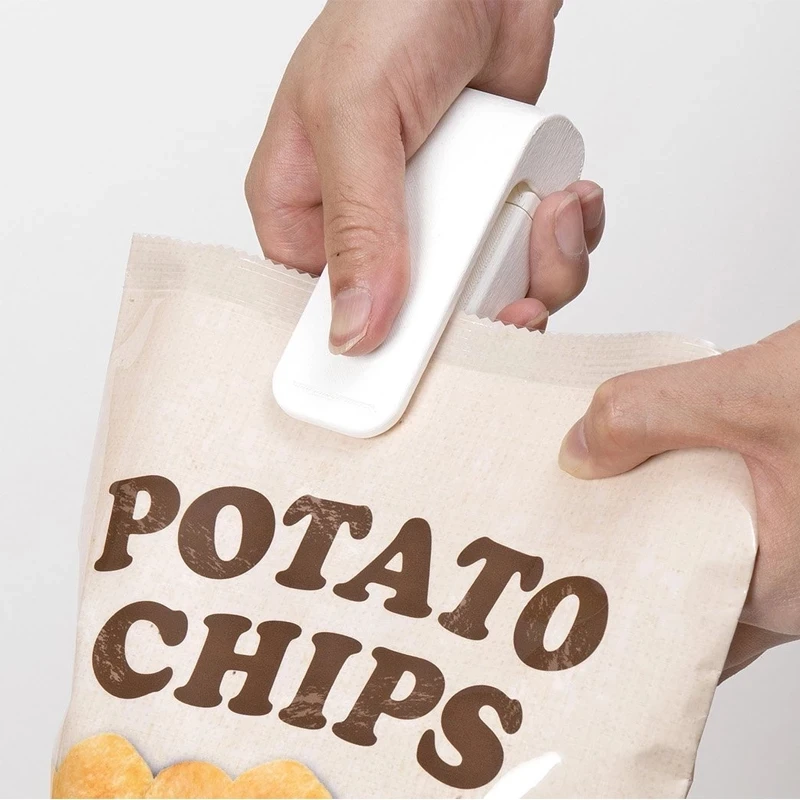 Sealing Machine In The Kitchen Food Portable For Storage Mini Heat Sealer Plastic Bag Sealer Household Accessories
Sealing Machine In The Kitchen Food Portable For Storage Mini Heat Sealer Plastic Bag Sealer Household Accessories