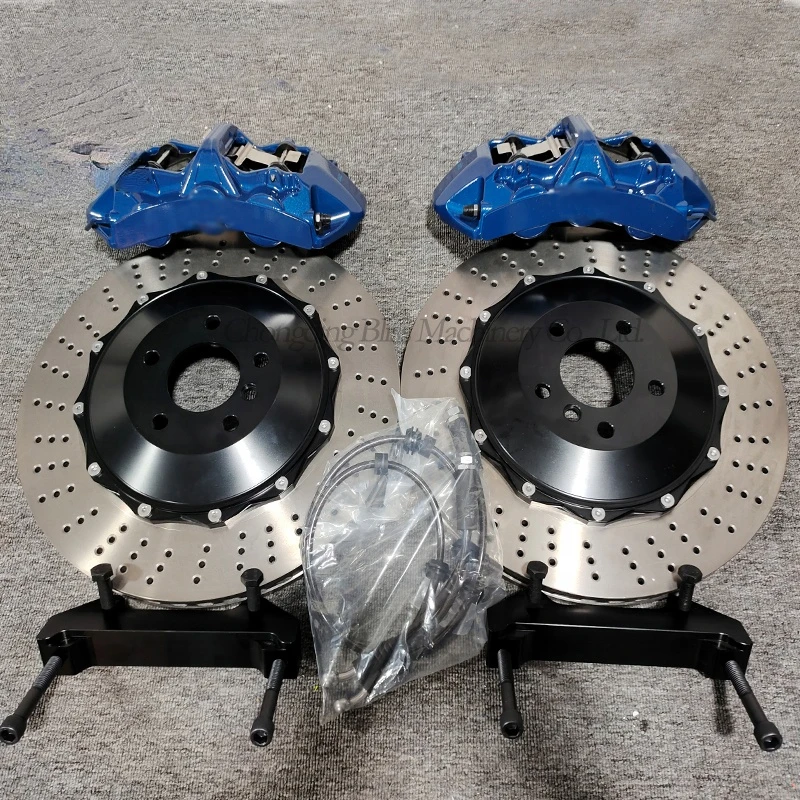 Скобы алюминиевые шесть поршней 6 кастрюль модифицированный гоночный тормозной суппорт Gt6 большой тормозной комплект
Скобы алюминиевые шесть поршней 6 кастрюль модифицированный гоночный тормозной суппорт Gt6 большой тормозной комплект