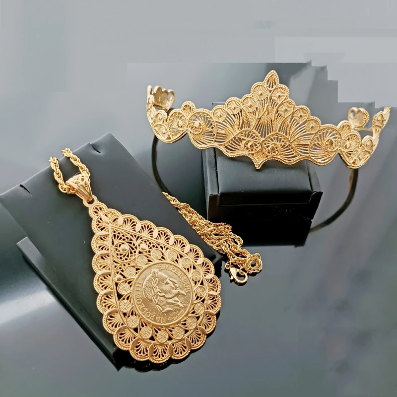 Arab Wedding Jewelry Set Bridal Hair Jewelry Napoleon Coins Gold-plated Pendant Necklace Hollow Flower Design Gift for Women
Arab Wedding Jewelry Set Bridal Hair Jewelry Napoleon Coins Gold-plated Pendant Necklace Hollow Flower Design Gift for Women