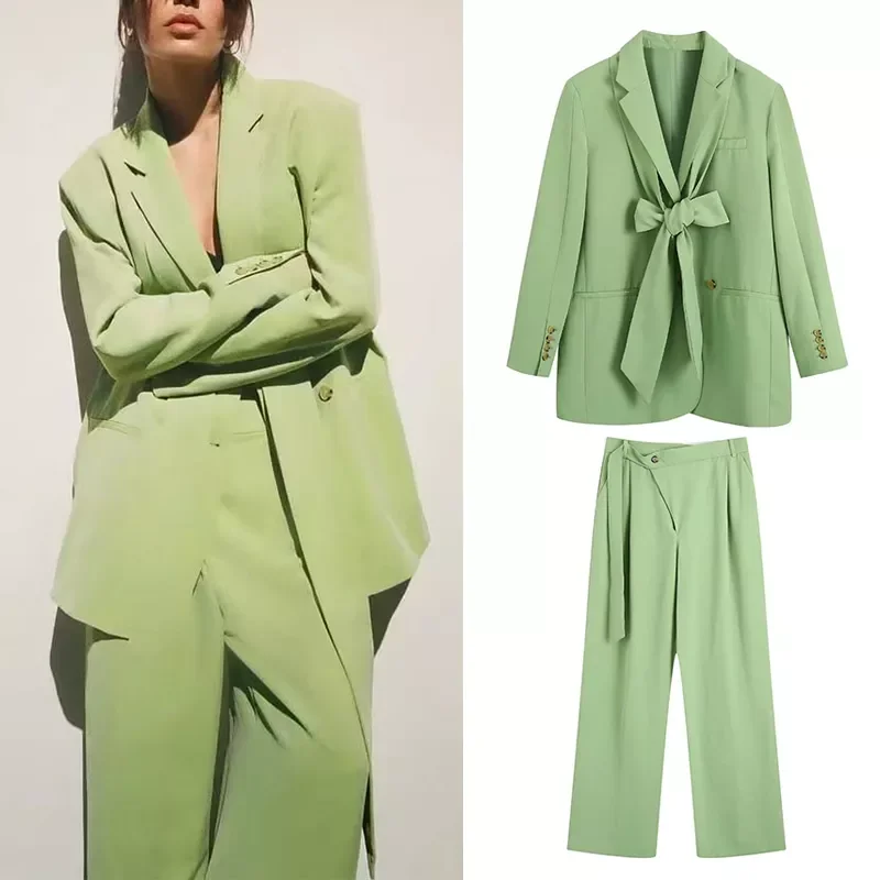 Женский костюм-двойка с поясом, повседневный зеленый костюм с прямыми длинными брюками, весна 2022
Женский костюм-двойка с поясом, повседневный зеленый костюм с прямыми длинными брюками, весна 2022