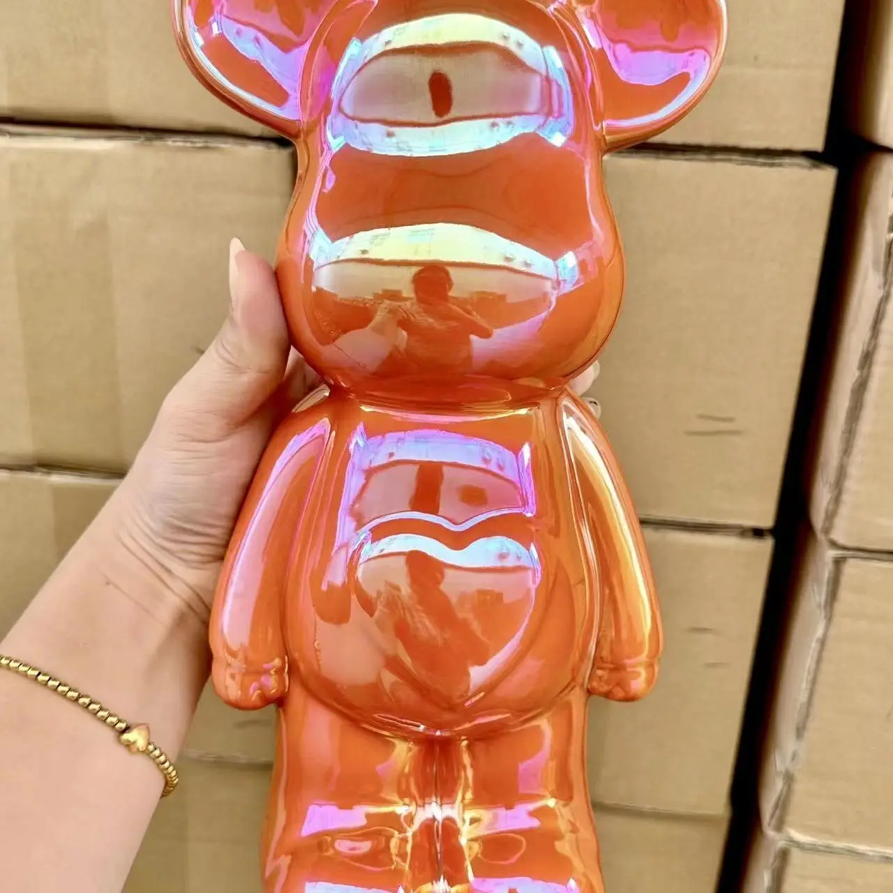 Violent bear decoration, home, living room, light luxury, high-end TV, wine cabinet decoration, love bear 
Violent bear decoration, home, living room, light luxury, high-end TV, wine cabinet decoration, love bear