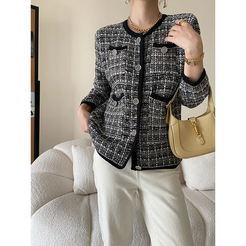 Женская винтажная куртка в клетку, однобортная свободная прямая короткая куртка с круглым вырезом, Осень-зима 2022
Женская винтажная куртка в клетку, однобортная свободная прямая короткая куртка с круглым вырезом, Осень-зима 2022