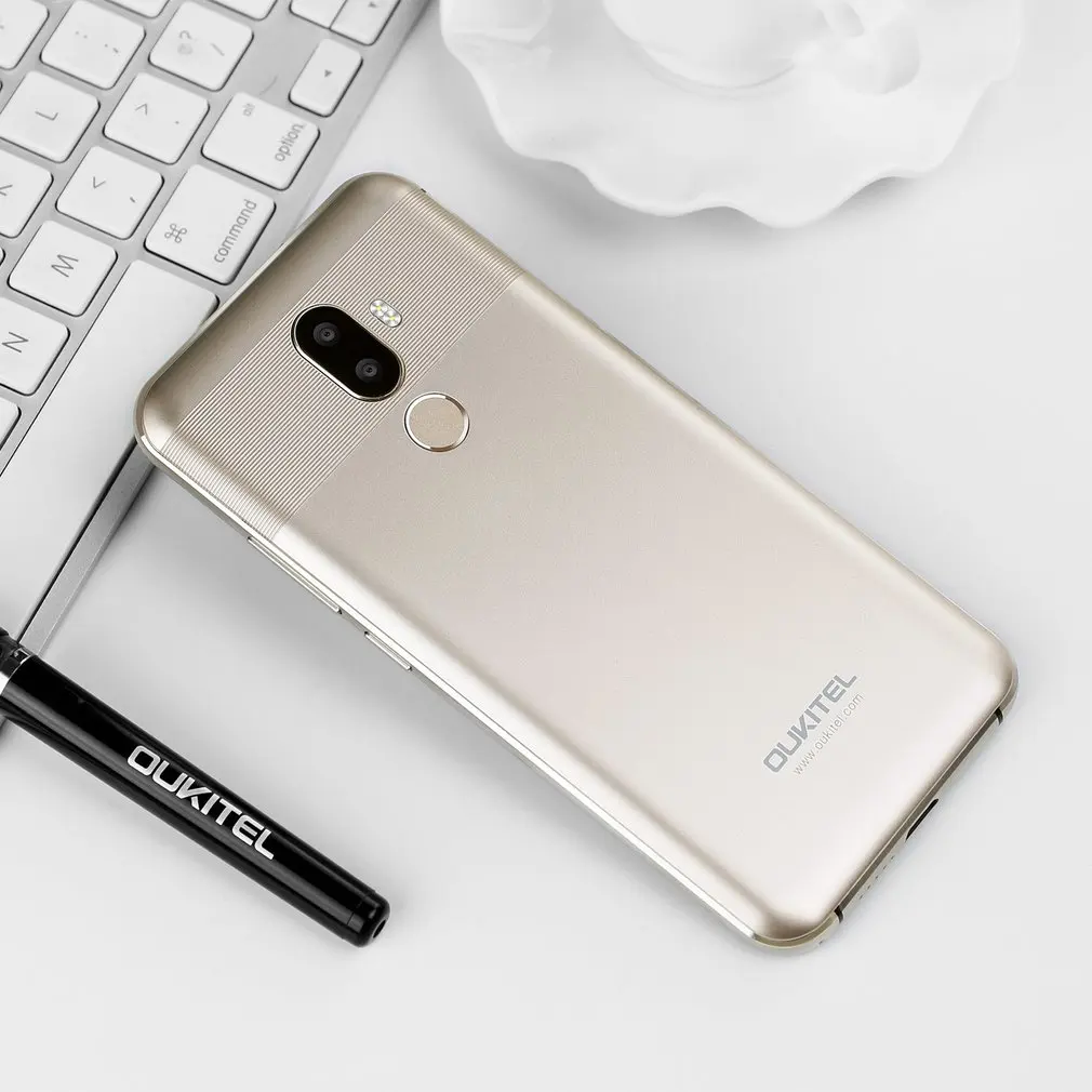 U18 смартфон с 5,5-дюймовым дисплеем, процессором MTK6750T, ОЗУ 4 Гб, ПЗУ 64 ГБ, Android 5,85, 7,0 мАч
U18 смартфон с 5,5-дюймовым дисплеем, процессором MTK6750T, ОЗУ 4 Гб, ПЗУ 64 ГБ, Android 5,85, 7,0 мАч