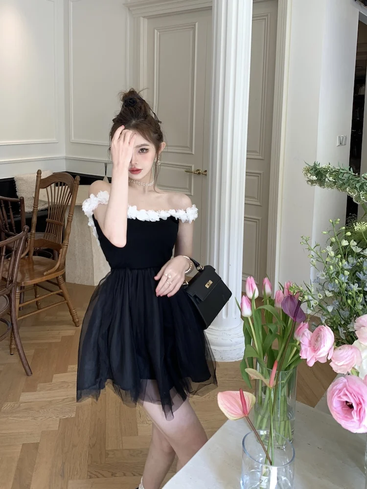 DALMAZZO Ballet Wind Spaghetti Strap French Princess Mini Dress Women Sleeveless Elegant Patchwork Mesh Ball Gown Vestido Female
DALMAZZO Ballet Wind Spaghetti Strap French Princess Mini Dress Women Sleeveless Elegant Patchwork Mesh Ball Gown Vestido Female