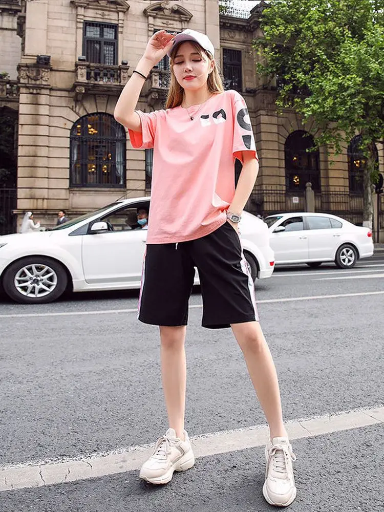 Sports Suit Women's Summer 2022 New Short-sleeved Gym T-shirt Running Shorts Sports Fashion Yoga Two-piece Suit Female Tracksuit
Sports Suit Women's Summer 2022 New Short-sleeved Gym T-shirt Running Shorts Sports Fashion Yoga Two-piece Suit Female Tracksuit
