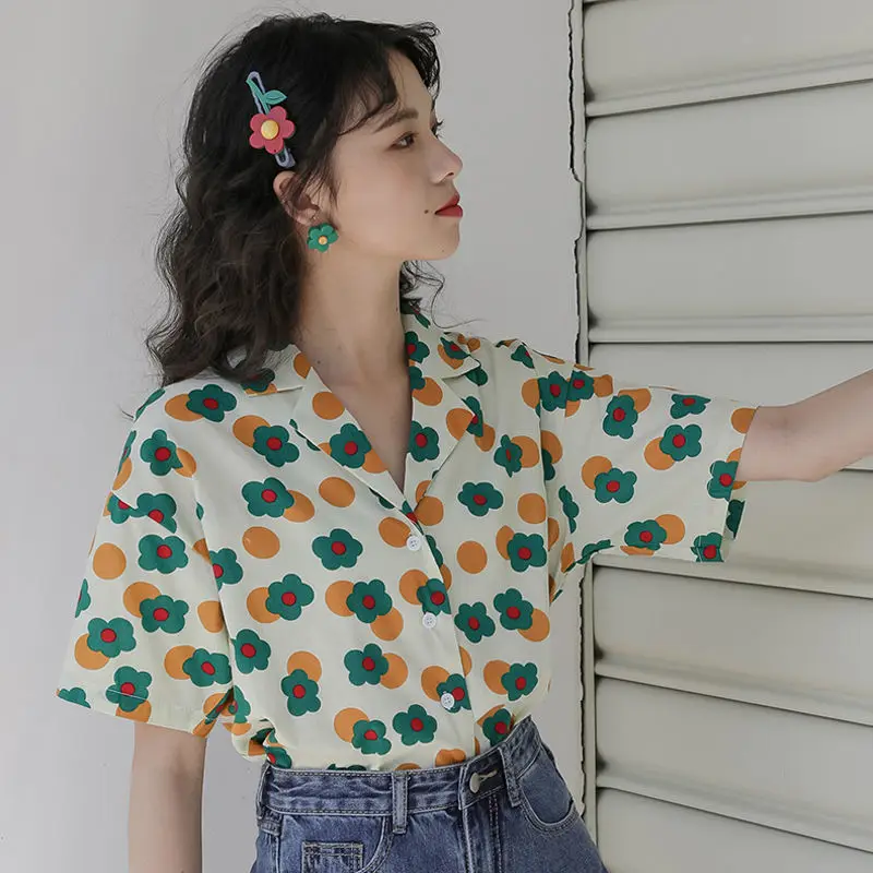 Daisy Floral Full Shirt Women Blouse Short Sleeve Casual Japanese Retro Sweet Summer Beach Shirt Hong Kong Style Vacation Shirts
Daisy Floral Full Shirt Women Blouse Short Sleeve Casual Japanese Retro Sweet Summer Beach Shirt Hong Kong Style Vacation Shirts