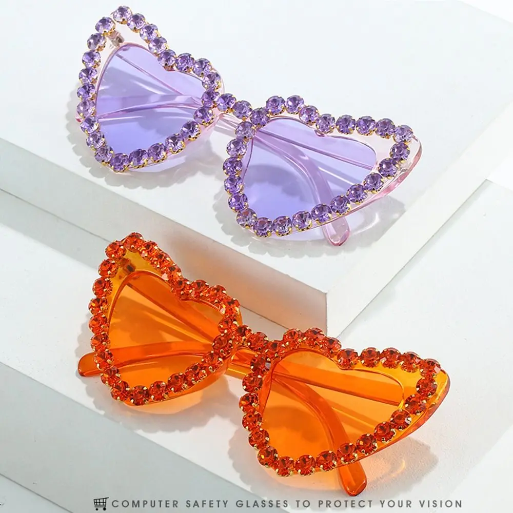 Очки солнцезащитные женские винтажные, пикантные солнечные очки в форме сердца, роскошные брендовые крутые в стиле ретро, хип-хоп, для велоспорта, 2023
Очки солнцезащитные женские винтажные, пикантные солнечные очки в форме сердца, роскошные брендовые крутые в стиле ретро, хип-хоп, для велоспорта, 2023