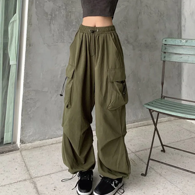 Women's Retro Casual Cargo Pants Street Trend Overalls Y2K High Waist Drawstring Loose Wide Leg Pants Straight-through Pants
Women's Retro Casual Cargo Pants Street Trend Overalls Y2K High Waist Drawstring Loose Wide Leg Pants Straight-through Pants
