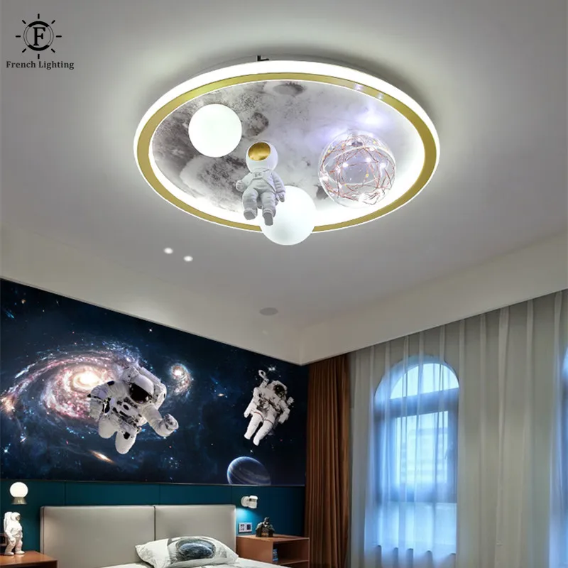 Romantic Astronaut Ceiling Lamp LED Creative Stray Planet Ceiling Illuminator Toy Room Children's Bedroom Decoration Resin Man
Romantic Astronaut Ceiling Lamp LED Creative Stray Planet Ceiling Illuminator Toy Room Children's Bedroom Decoration Resin Man