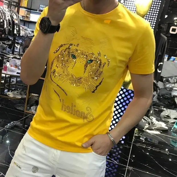 2022 summer new short-sleeved T-shirt men's plus size tops trend heavy industry ironing drills slim round neck short sleeves
2022 summer new short-sleeved T-shirt men's plus size tops trend heavy industry ironing drills slim round neck short sleeves