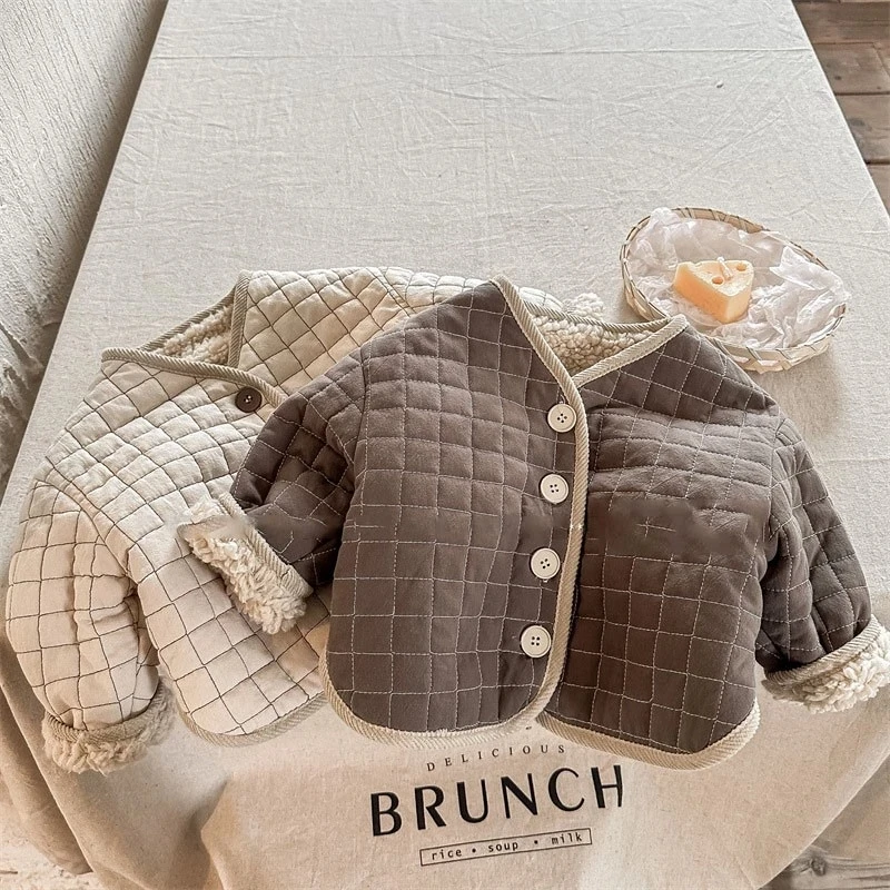 Baby Fashion Plaid Fleece Coat Girls Simple Single Breasted Warm Thickened Cardigan 2022 Winter Children New Comfortable Parkas
Baby Fashion Plaid Fleece Coat Girls Simple Single Breasted Warm Thickened Cardigan 2022 Winter Children New Comfortable Parkas