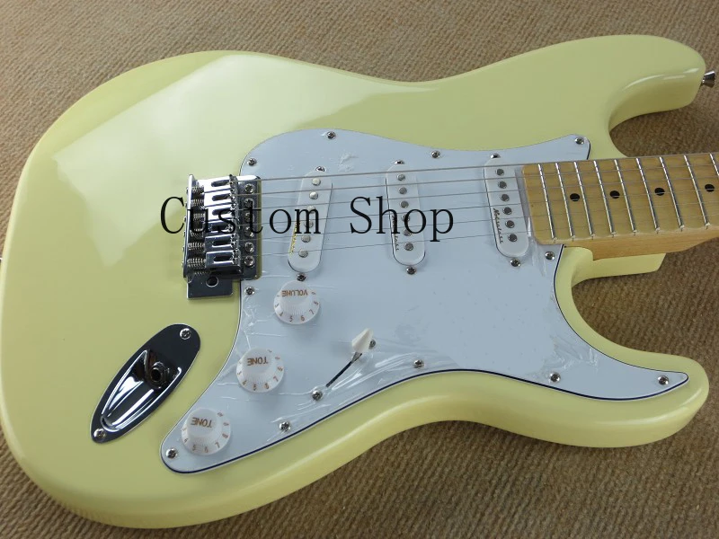 Promotion! Vintage Yellow Cream Yngwie Malmsteen Scalloped Maple fingerboard Big Headstock ST 6 string Electric Guitar guitarra
Promotion! Vintage Yellow Cream Yngwie Malmsteen Scalloped Maple fingerboard Big Headstock ST 6 string Electric Guitar guitarra