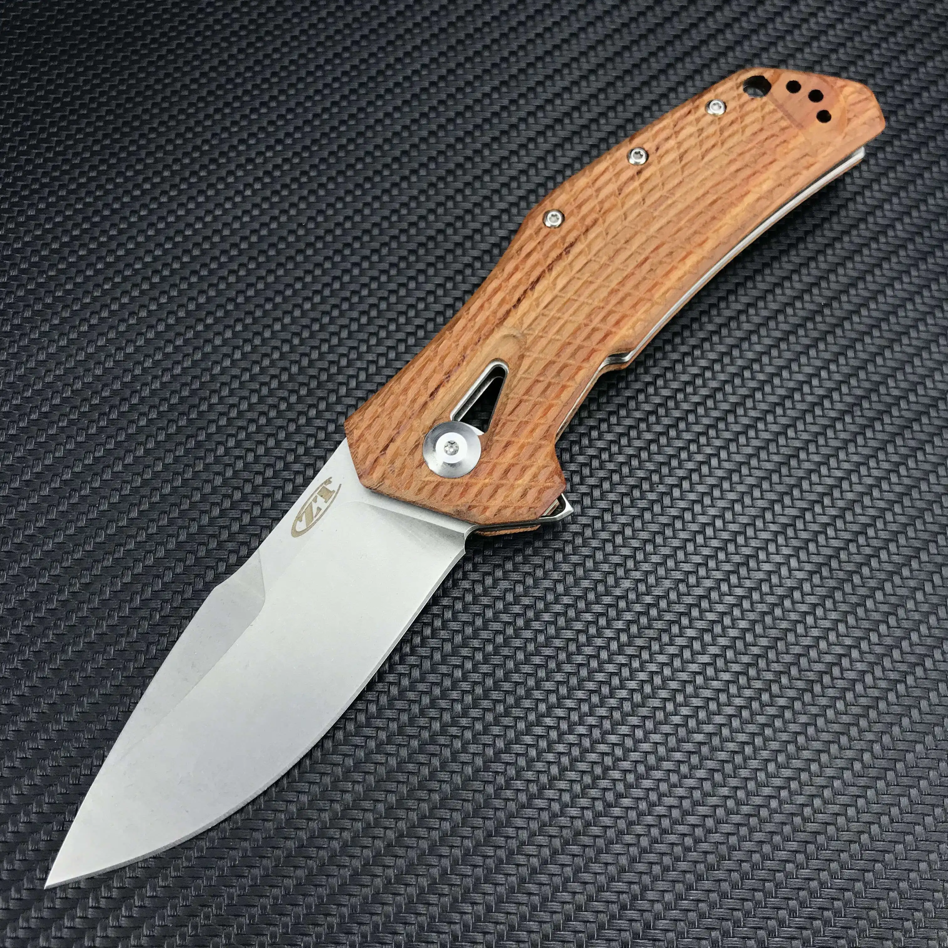 

2022 New Zero Tolerance 0308 Flipper Knife 3.75" CPM-20CV Stonewashed Blade, Coyote Tan G10 and Titanium Handles Tactical knife