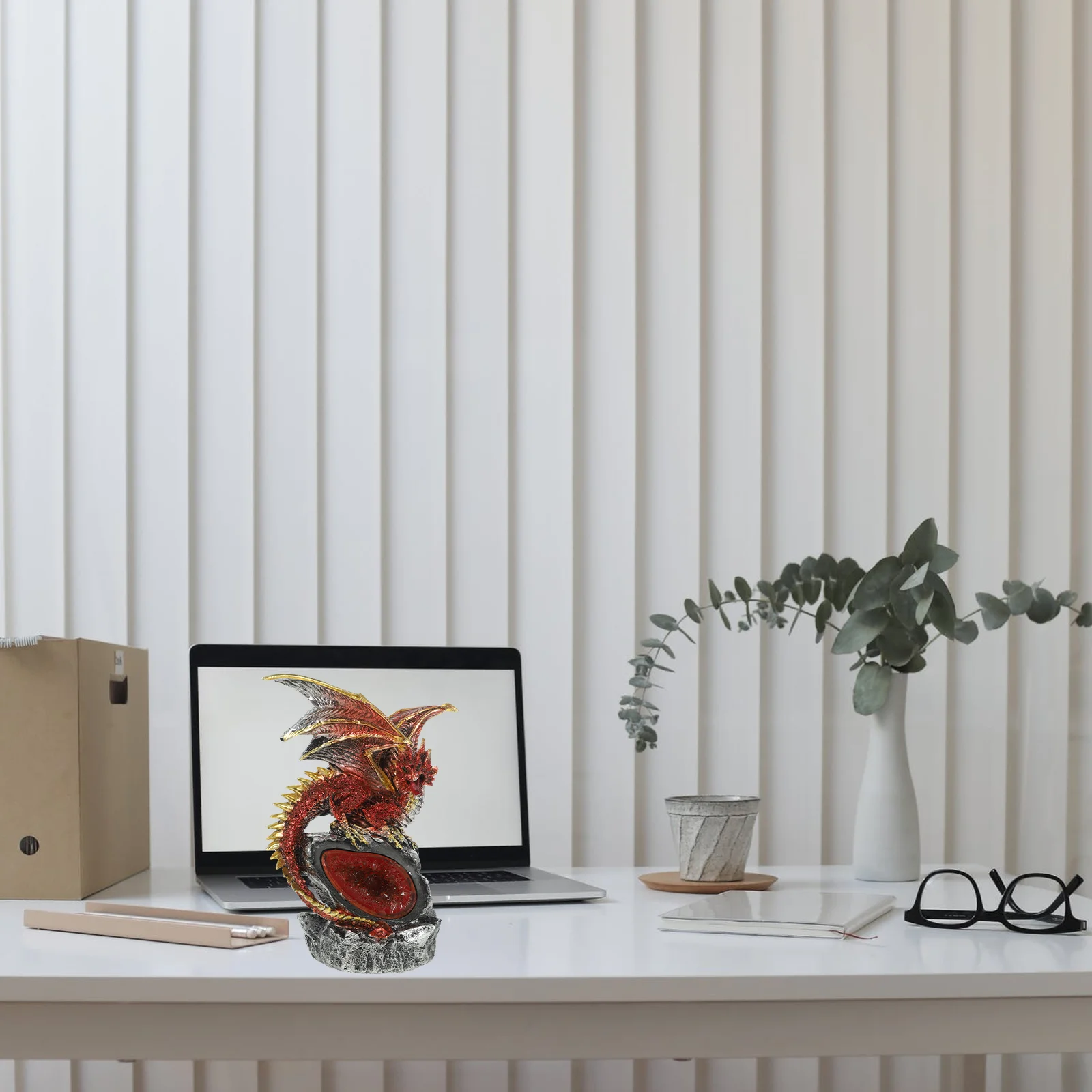 Resin Crafts Statue Evil Dragon Outdoor Statues Desktop Decoration Ornament Gothic Office Halloween Decorations
Resin Crafts Statue Evil Dragon Outdoor Statues Desktop Decoration Ornament Gothic Office Halloween Decorations