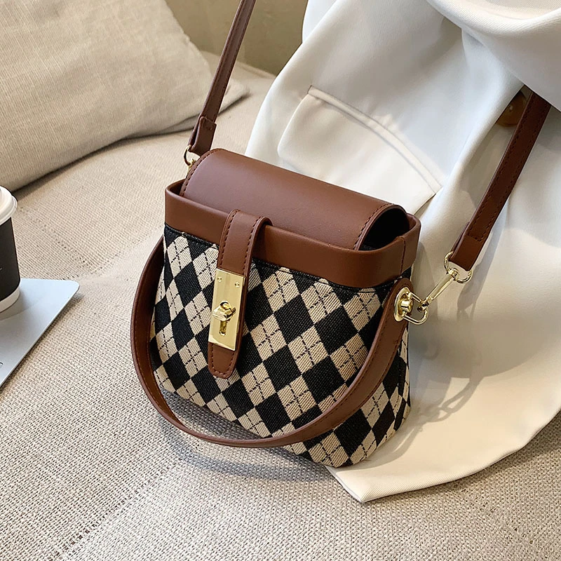 Vintage Plaid Mini PU Leather Brand Bucket Crossbody Bags with Short Handle 2022 Retro Handbags Designer Shoulder Bags for Women
Vintage Plaid Mini PU Leather Brand Bucket Crossbody Bags with Short Handle 2022 Retro Handbags Designer Shoulder Bags for Women